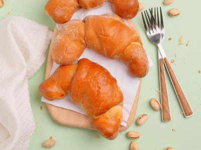 BEZGLUTENOWY Rogalik z Pistacją 120g